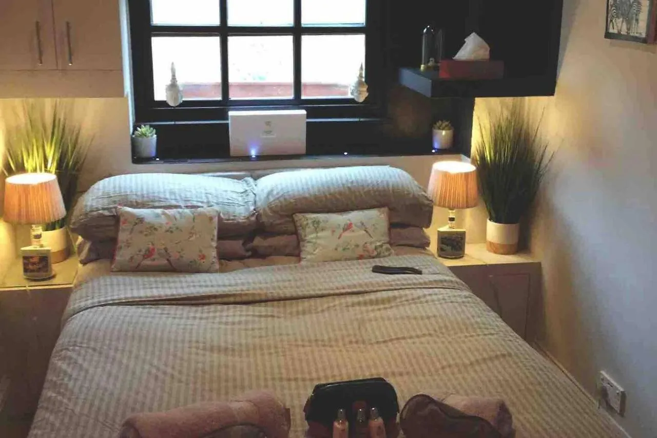 Remarkable Apartment Near London Tower Bridge United Kingdom