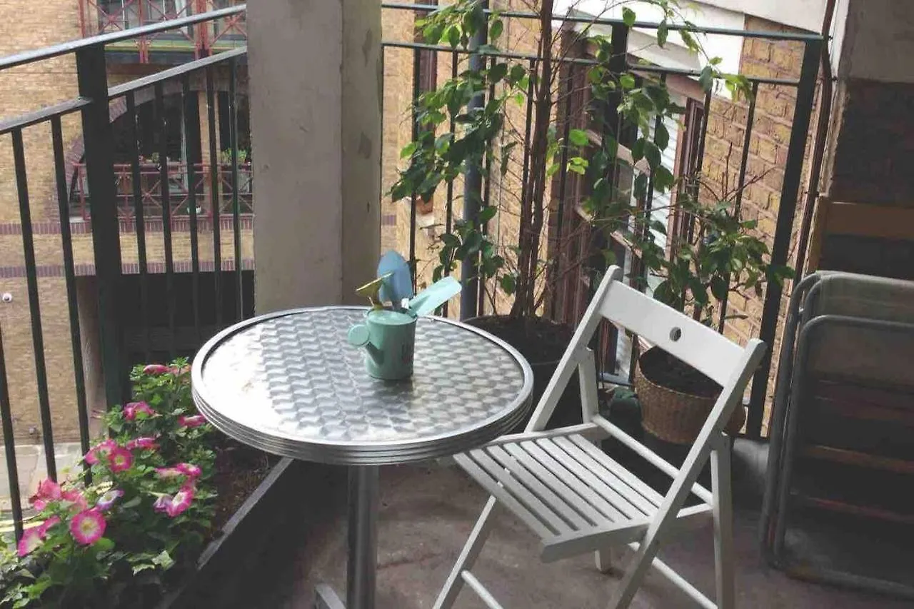 Remarkable Apartment Near London Tower Bridge 0*,