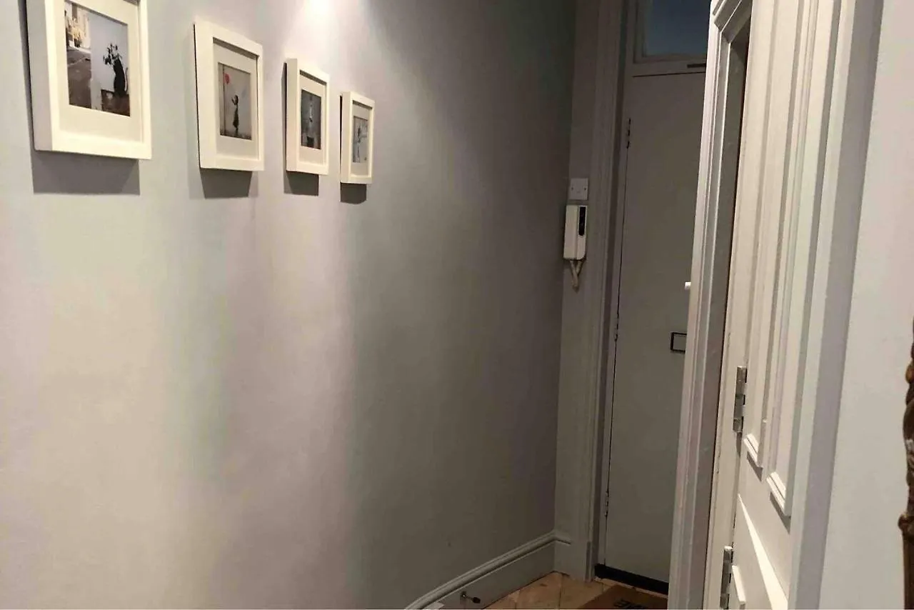 Remarkable Apartment Near London Tower Bridge