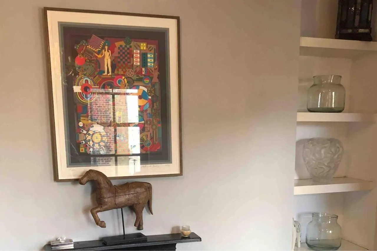 Remarkable Apartment Near London Tower Bridge United Kingdom
