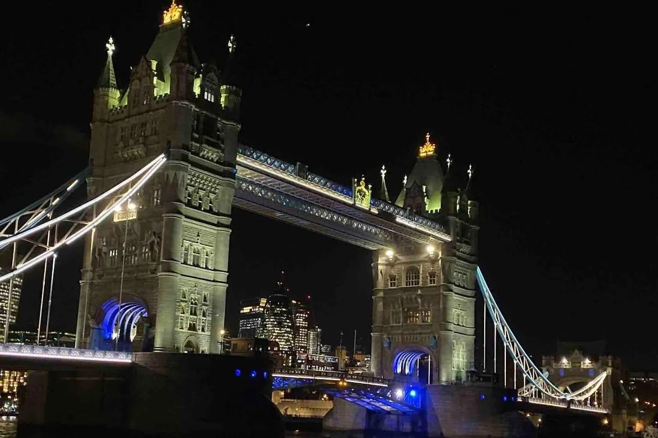 Remarkable Apartment Near London Tower Bridge United Kingdom